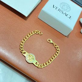 Picture of Versace Bracelet _SKUVersacebracelet12cly1516724